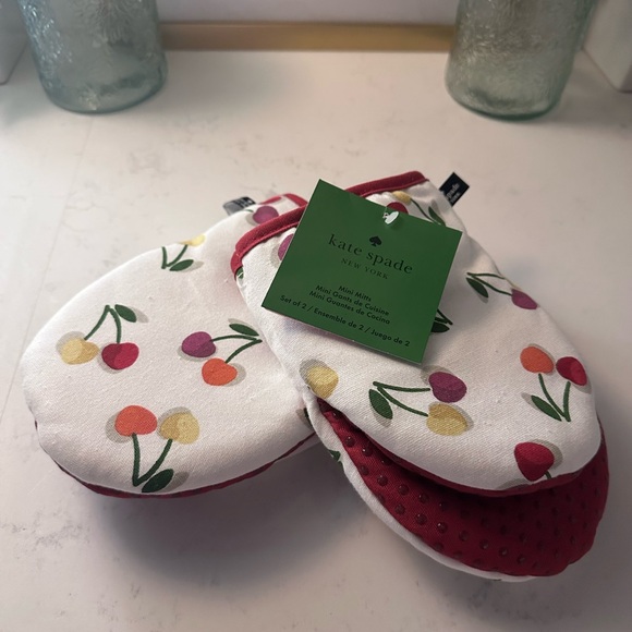 Kate Spade Red and White Cherry Mittens - Picture 1 of 1